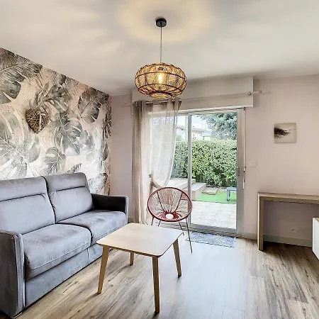 Cosy Du Parc Apartment Royan